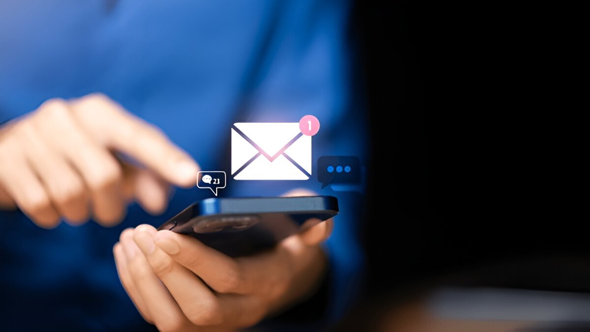 Pros and Cons of Using a Free Email Marketing App – WebWiseGuide