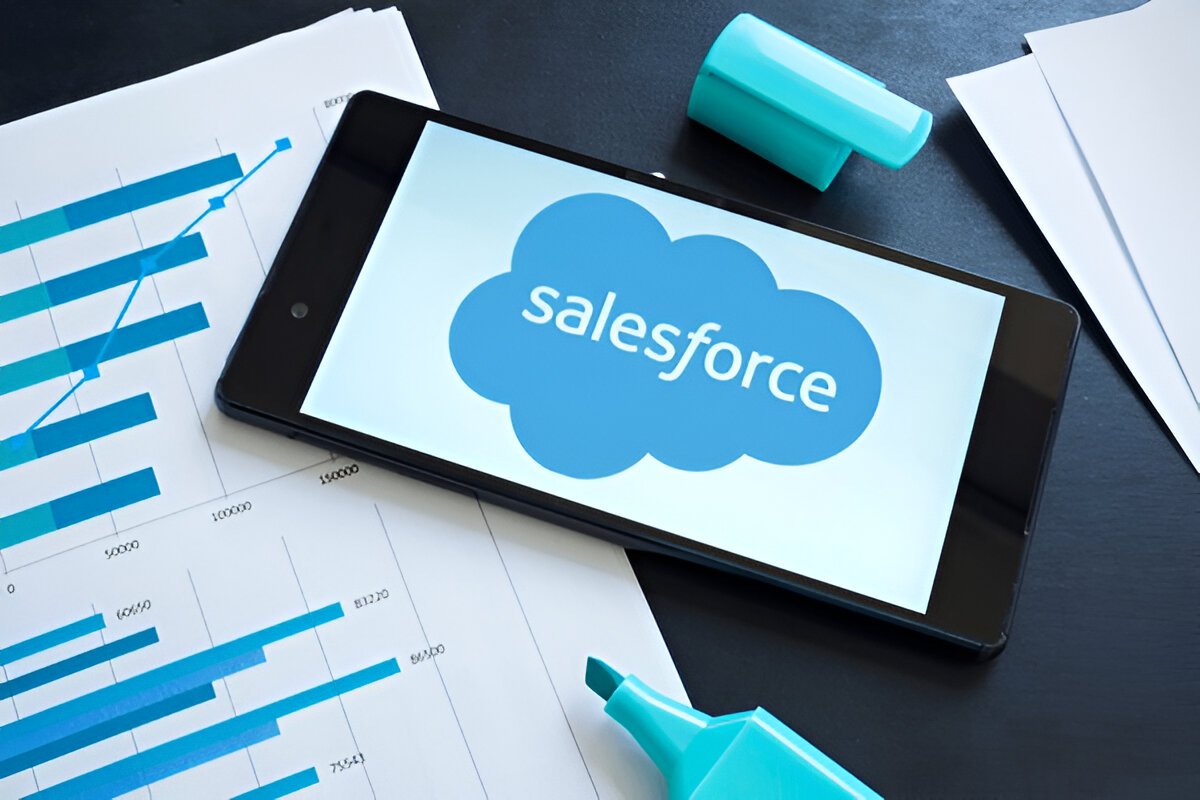 Why Do So Many Companies Use Salesforce? Salesforce Explained